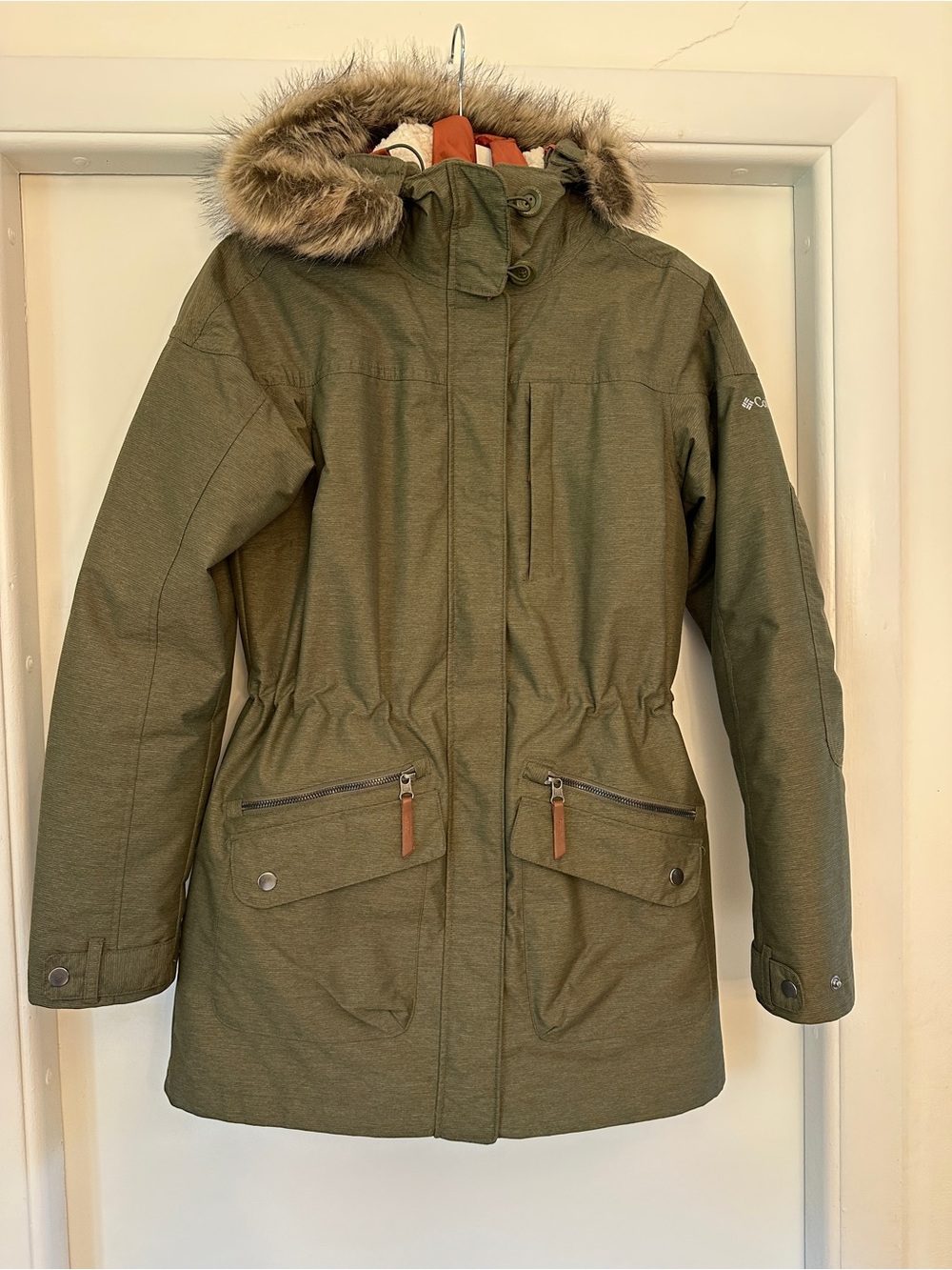 Columbia Olive Green Women's Hooded Puffer Parka with Faux Fur Trim